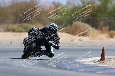 media/May-15-2022-SoCal Trackdays (Sun) [[33a09aef31]]/Turn 2 (945am)/